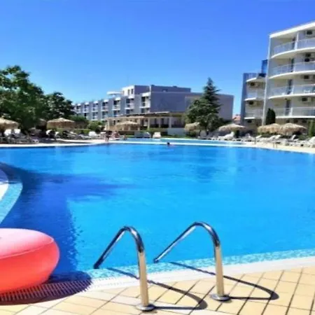 Апартаменты The Red *